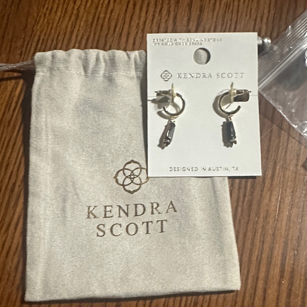 NWT Kendra Scott 14K GOLD over BRASS EARRINGS